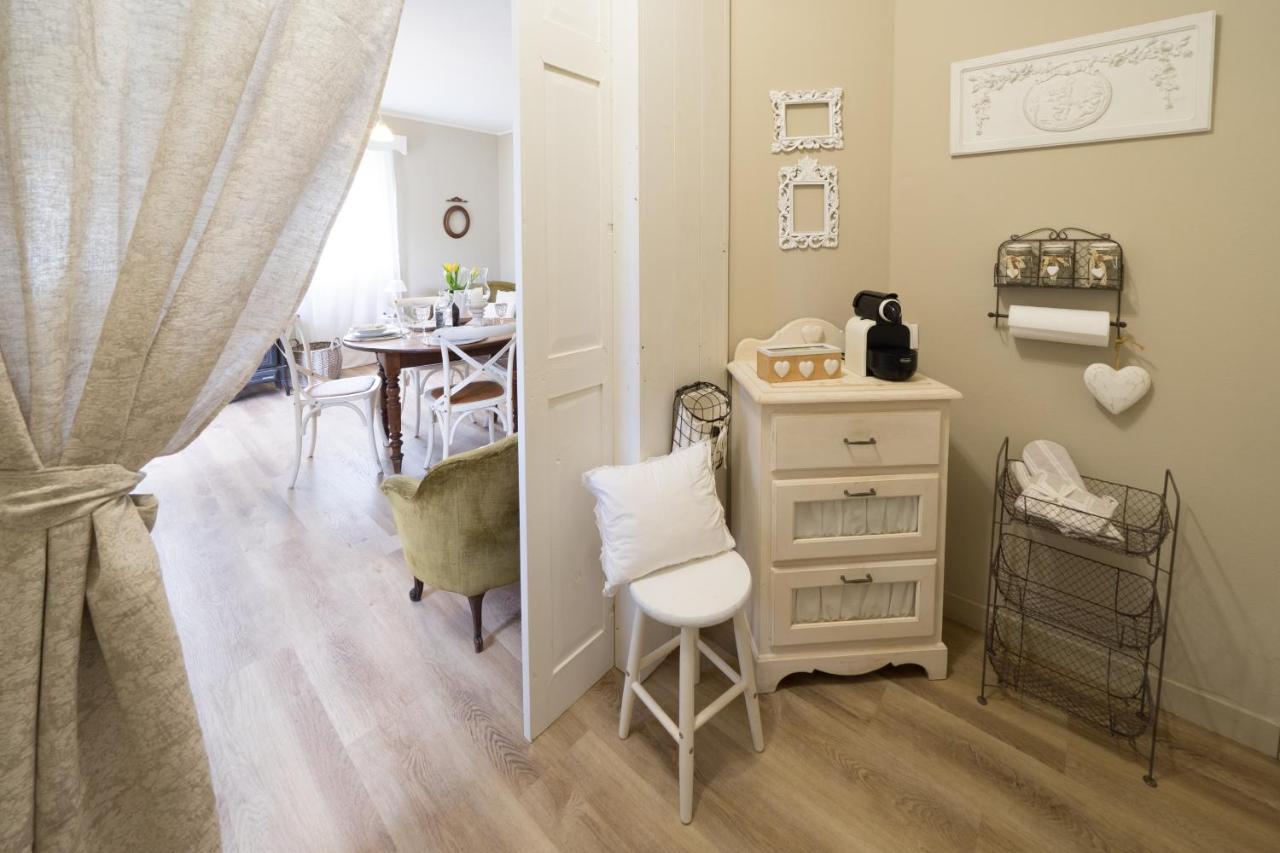 Bnbook Maison Charlotte Lago Maggiore Porto Valtravaglia Dış mekan fotoğraf